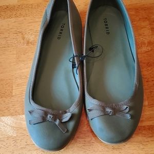 NWT TORRID  Ballet Flats sz 11